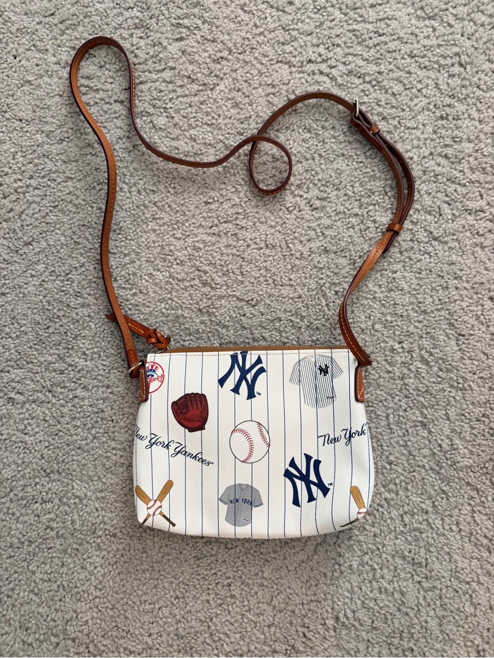 Dooney & Bourke Cream Yankees Pinstripe Crossbody with Brown Trim - Picture 2 of 4